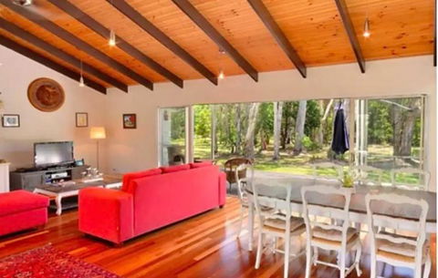 Noosa Lake House - Holiday Find 0