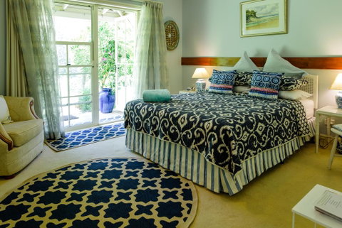 Noosa Valley Manor B&B - Holiday Find 3