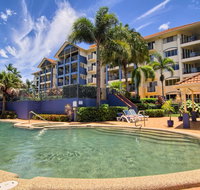 North Cove Waterfront Suites - Holiday Find