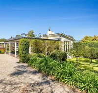 North Haven - Holiday Find