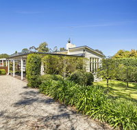 North Haven lovely coastal beach house private garden walk to beach and village - Holiday Find