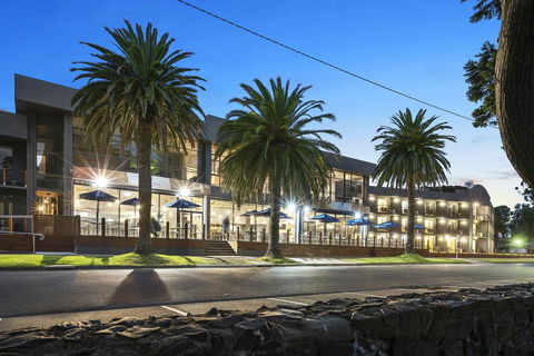 North Pier Hotel - Holiday Find 0