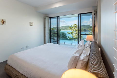 Northcape 1 Ocean Front 4 Bedroom 4 Bathroom Pool Golf Buggy 2 Kitchens, BBQs - Holiday Find 1