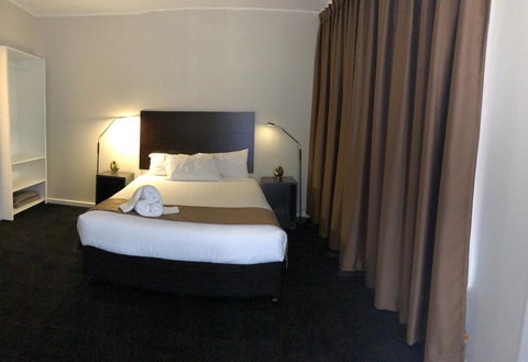 Nowra Motor Inn - Holiday Find 3