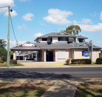 Oakey Motor Inn - Holiday Find