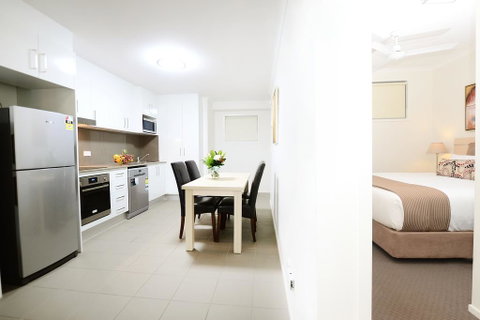 Oaks Moranbah Suites - Holiday Find 3