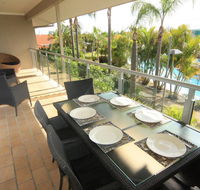 Oaks Pacific Blue 339 265 Sandy Pt Road - HUGE RESORT LAGOON POOL - Holiday Find