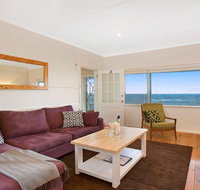 Ocean Blue Apartment Two - oceanfront apartment - Holiday Find