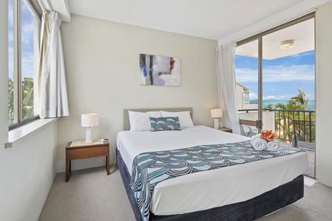 Ocean View Apartment 14 - Holiday Find 2