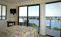 Ocean View Apt 1