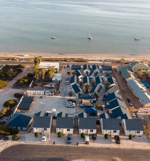 Oceanside Village - Holiday Find 3