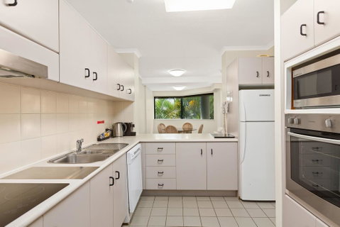 Oceanview 6 At 181 The Esplanade - Holiday Find 3
