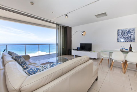 Oceanview Old Burleigh Road Broadbeach - Holiday Find 0