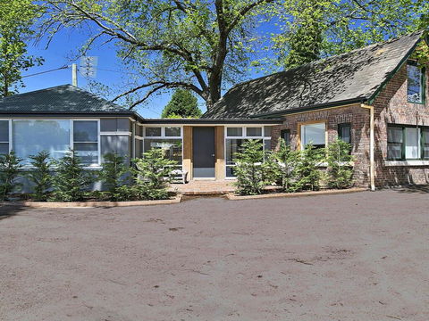 Old Bank Stables - 3 Night Weekends For Price Of 2 - Holiday Find 0