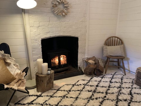 Old Railway Cottage - Holiday Find 1