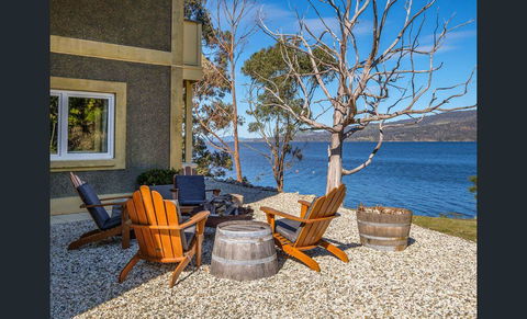 On The Huon River - Holiday Find 3