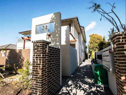 Orange Serviced Apartment - Holiday Find 0