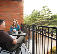 Oxley Court Serviced Apartments - Holiday Find