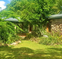 Palm Grove Rainforest Retreat - Holiday Find