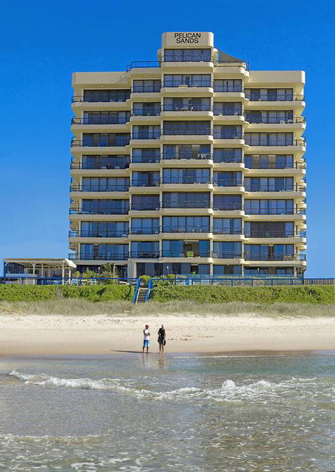 Pelican Sands Beach Resort - Holiday Find 3