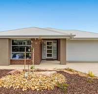 Pelican Waters - Holiday Find