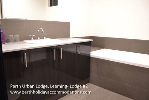 Perth Urban Lodge - Holiday Find 3