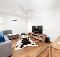 Pet Friendly new house Peregian Breeze Drive Peregian Beach - Holiday Find