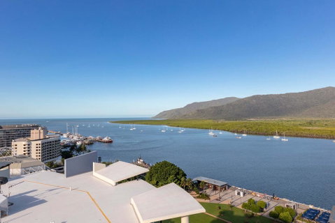Piermonde Apartments Cairns - Holiday Find 1