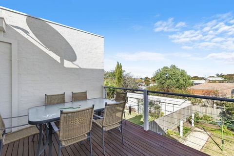 Pomora Townhouse 28a - Holiday Find 0