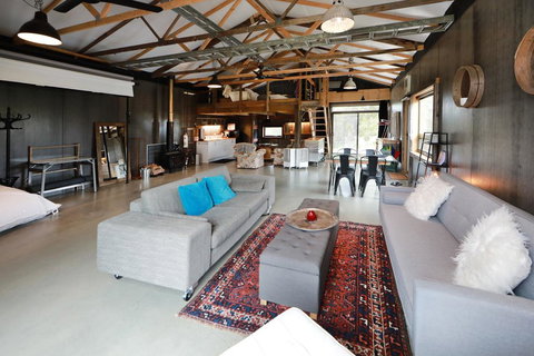 Powerhouse @ Eagles Rise - Holiday Find 1