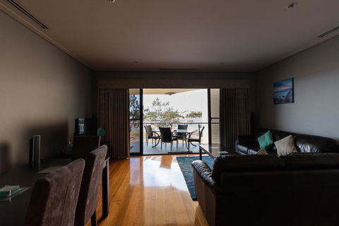 Promenade Executive Apartments - Holiday Find 0