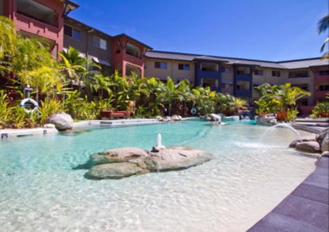 PURE PARADISE (I690) L'Abode - Holiday Find 3