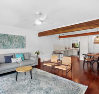 Quiet Waterfront Retreat in Family Neighbourhood - Holiday Find