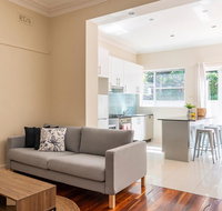 RELAXED FAMILY HOME WILLOUGHBY - Holiday Find