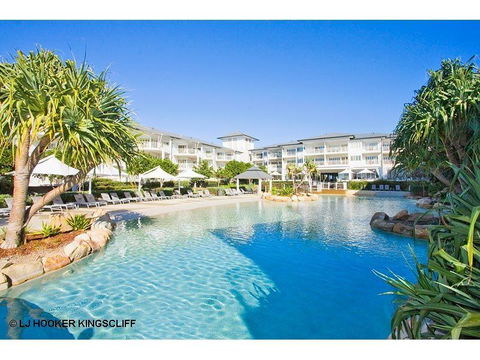 RESORT ON THE BEACH 4118/19 - Holiday Find 3