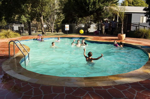 Rivergum Holiday Park - Holiday Find 0