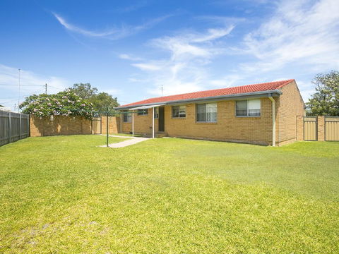 Robys Retreat - Sawtell, NSW - Holiday Find 2