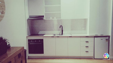 Romantic Treehouse Getaway - Holiday Find 1