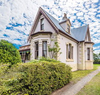 Rosslyn - Holiday Find