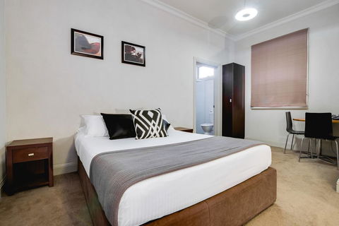 Royal Hotel Motel Gympie - Holiday Find 1