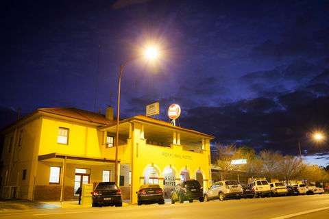 Royal Mail Hotel Jerilderie - Holiday Find 1