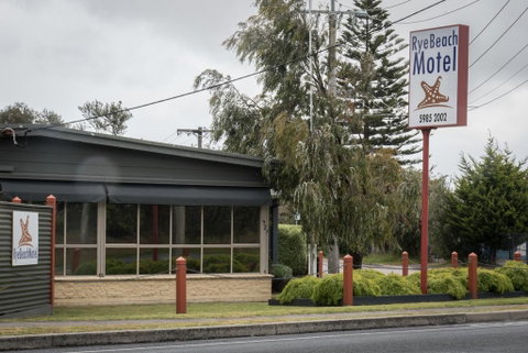 Rye Beach Motel Australia - Holiday Find 0