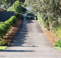 Salamander Bay Bed and Breakfast - Holiday Find