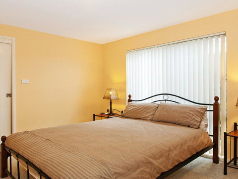 Sandalwood - Direct Beach Access To Tilbury Cove - Holiday Find 1