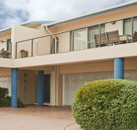 Sandalwood - direct beach access to tilbury cove - Holiday Find