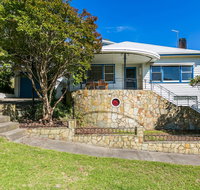 Santorini - Lorne - Holiday Find