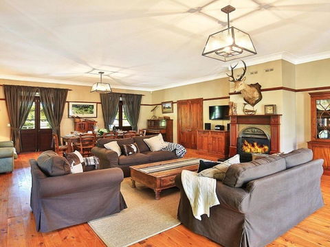 Sarnia - Period Home In Garden Oasis With Pool - Holiday Find 2
