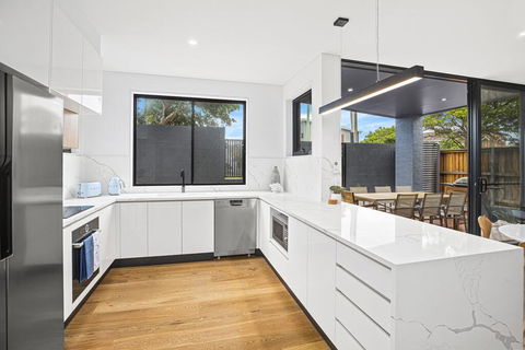 Sawtell Suites - Suite 1 - Holiday Find 2
