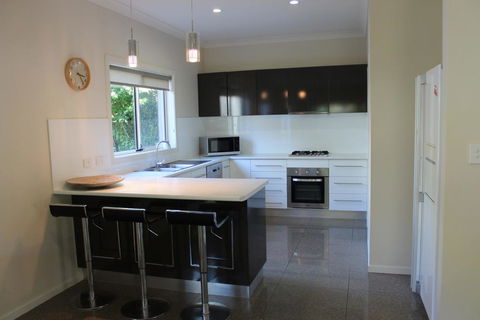 Sawtell Swells - Holiday Find 3