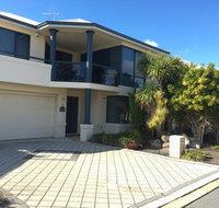 Seahaven by Rockingham Apartments - Holiday Find